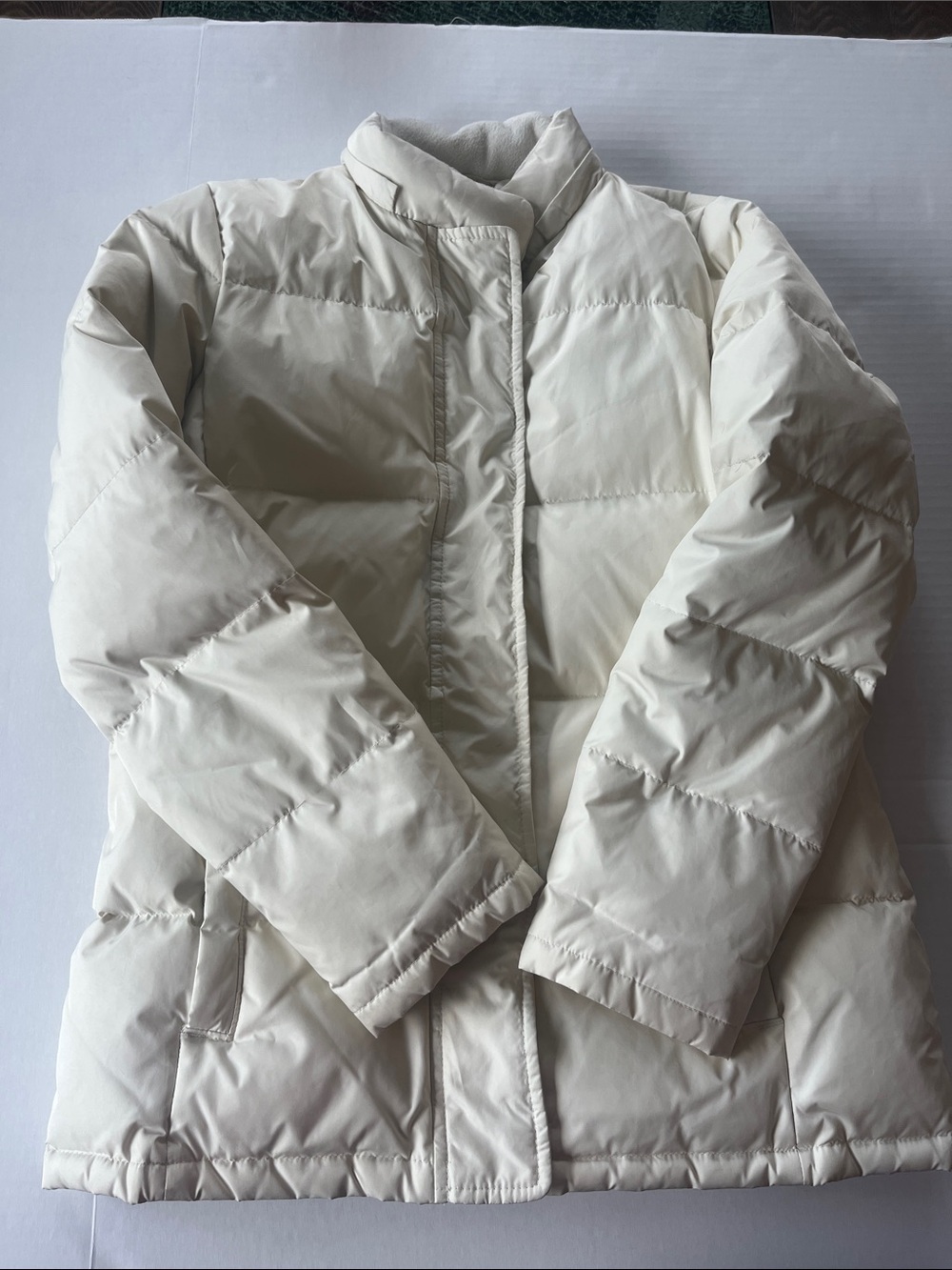GAP Women's Cream Quilted Puffer Jacket